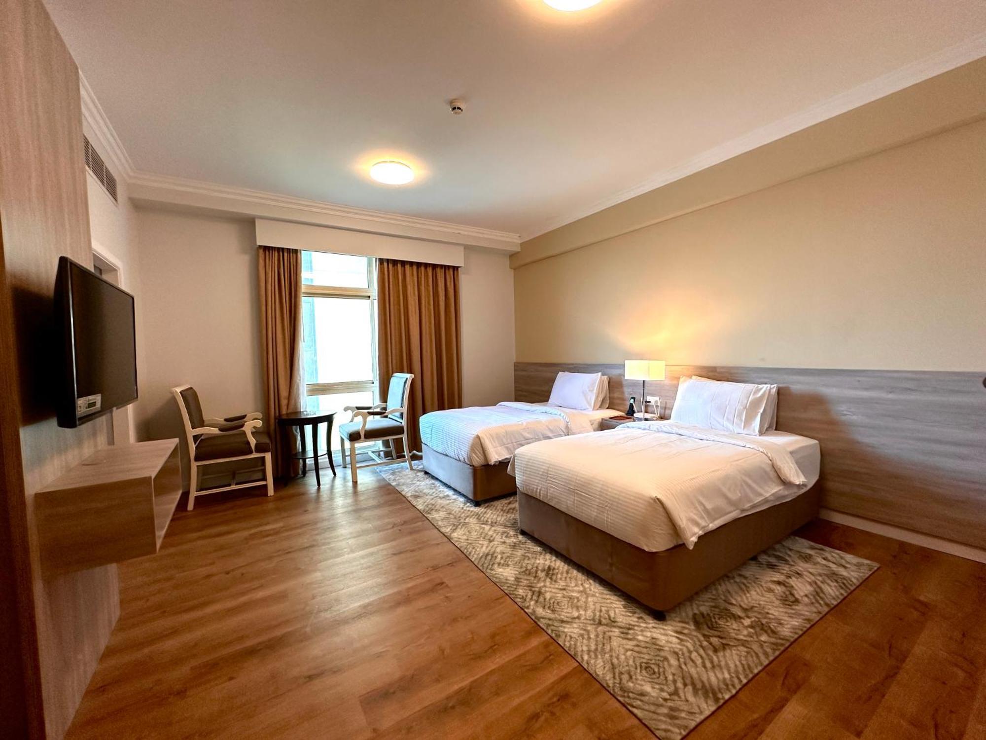 Mirador Hotel Al-Manamah Bagian luar foto